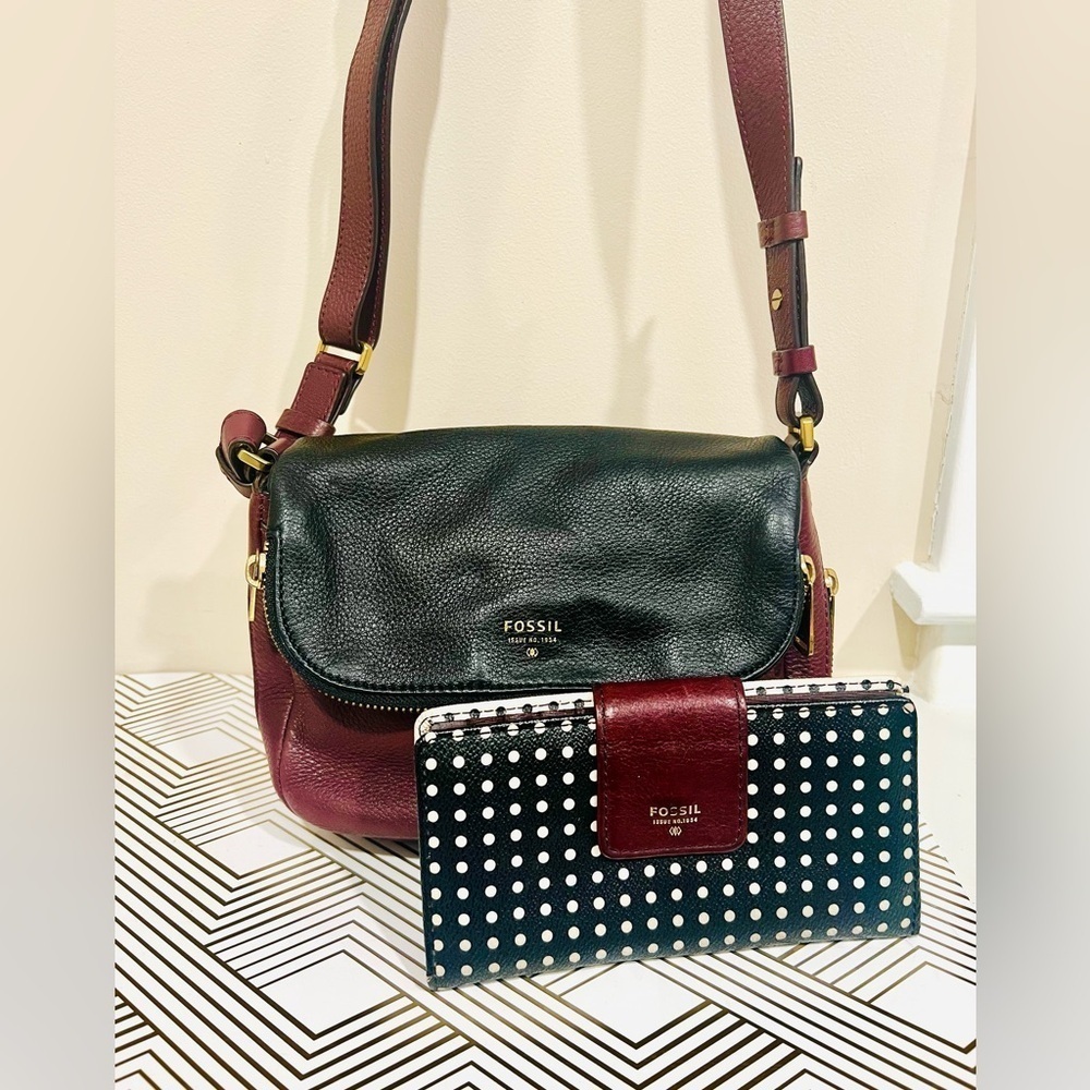 🔥Fossil Women’s Set of Bag + Wallet EUC🔥